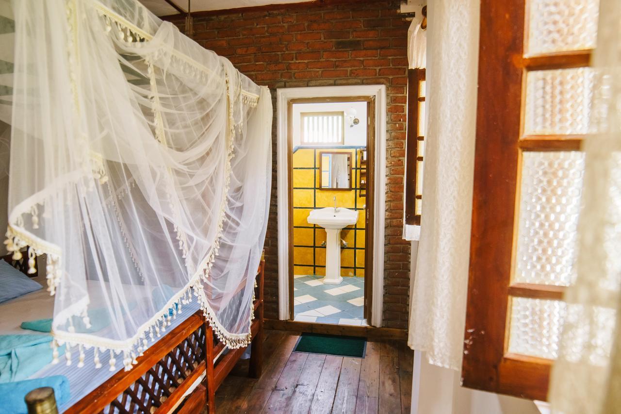 Sunny Family Hotel Unawatuna Zewnętrze zdjęcie