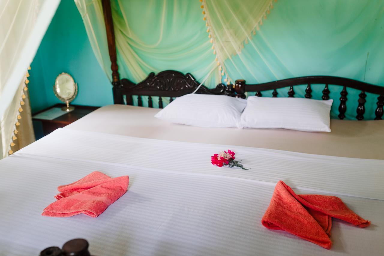 Sunny Family Hotel Unawatuna Zewnętrze zdjęcie